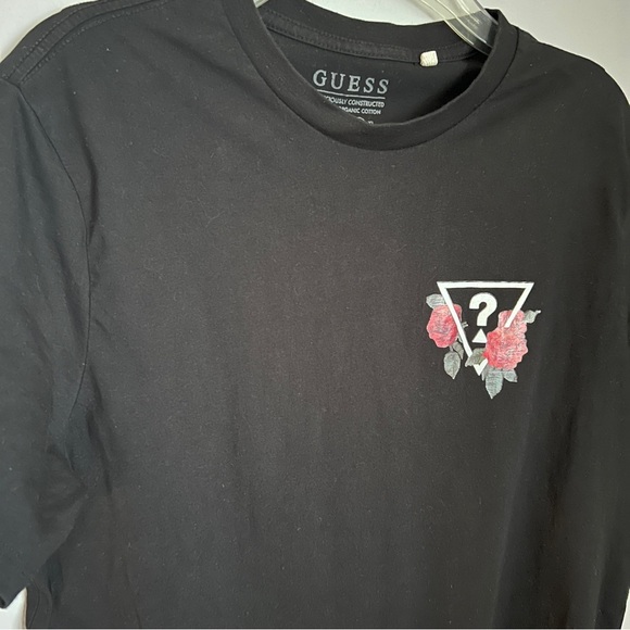 Guess Black Short Sleeve Tee with Logo and Red Roses Graphic Size Large EUC - Picture 2 of 5